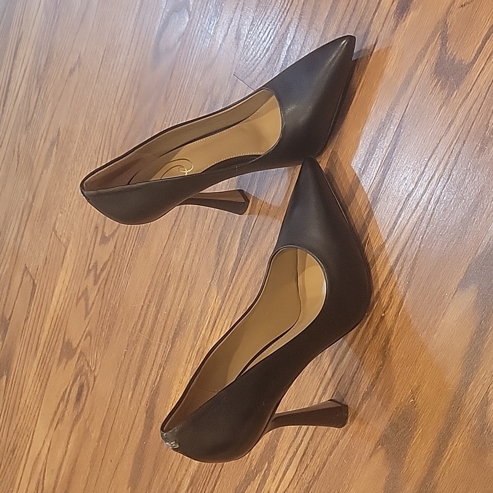 Sam Edelman - Antonia Pointed Toe Pump - Black Leather